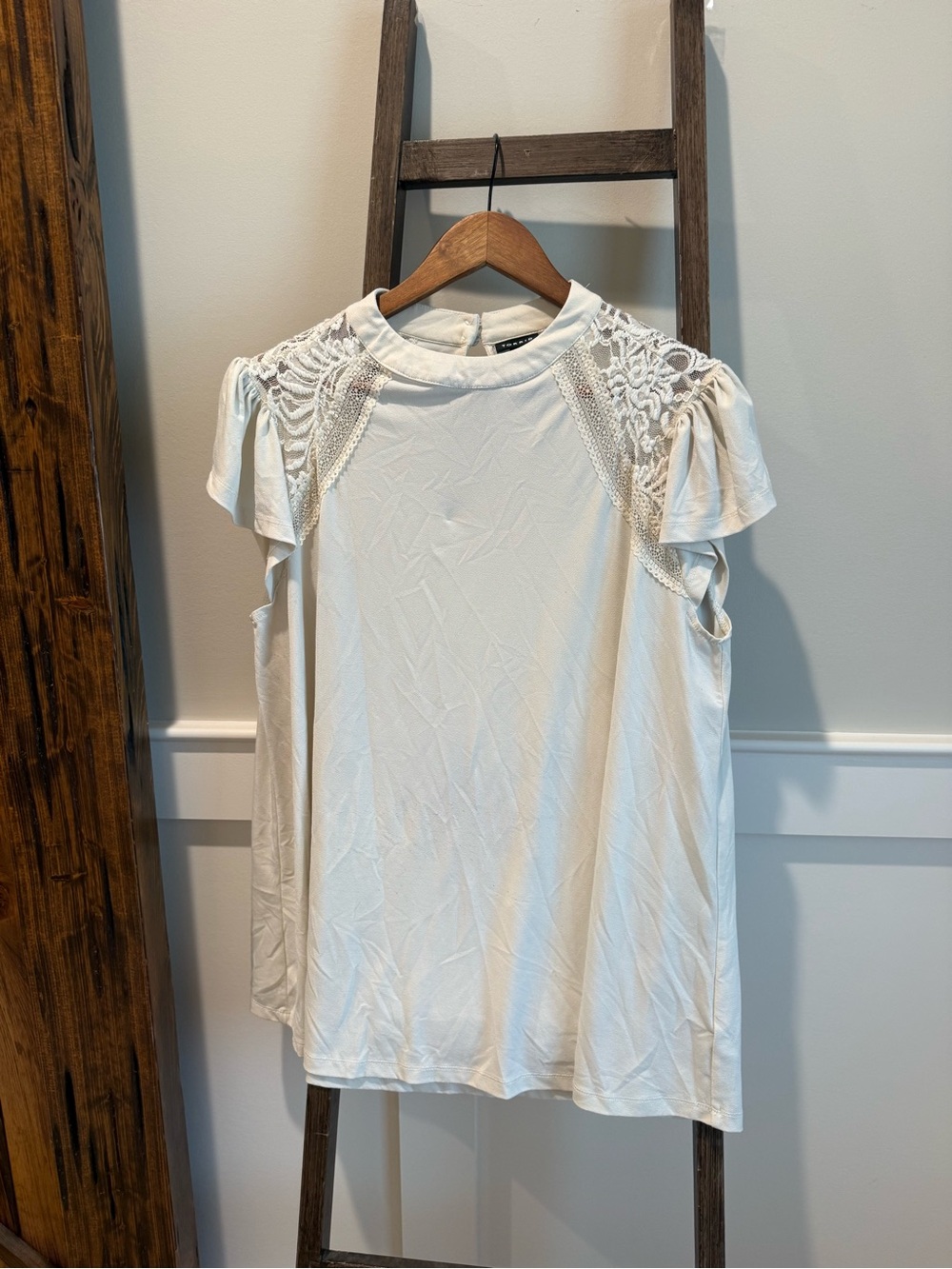 torrid White Lace Shoulder Flutter Sleeve Top